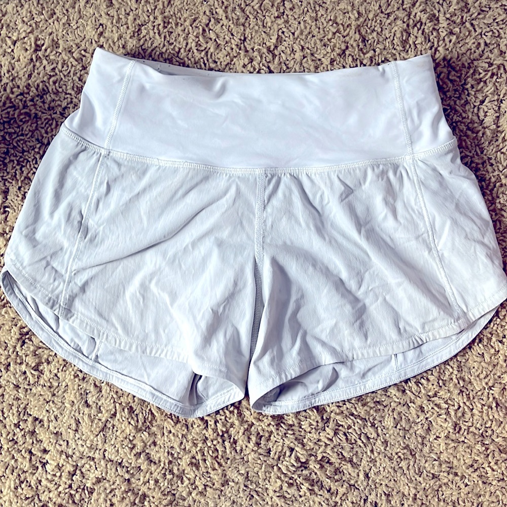 white lululemon shorts